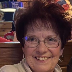 Meet your Posher, Dana